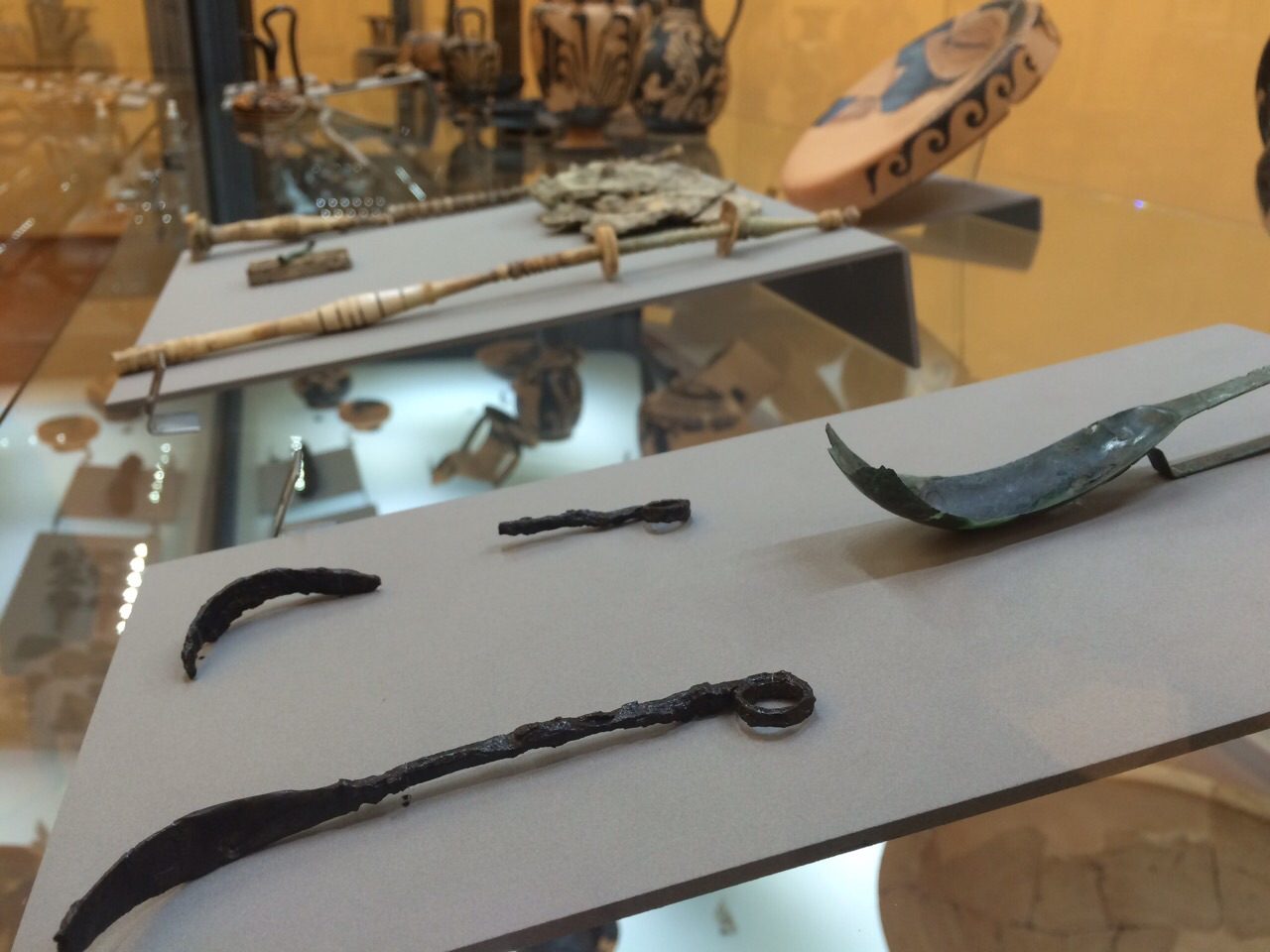 Menecrates of Tralles medical instrument(1).JPG